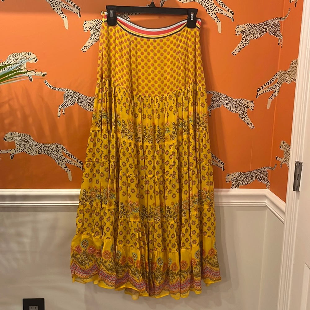 Beautiful Anthropologie Tanvt Kendia maxi skirt
